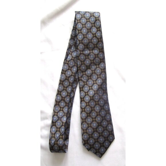 New W/ Tag Men Jos A Bank Reserve 100% Silk Neck Tie (MT536)